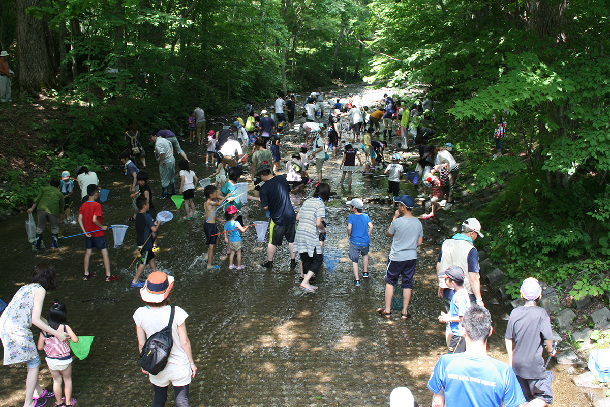 やまべ放流祭